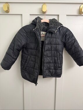 abercrombie kids Black Quilted Puffer Jacket with Sherpa Hood
